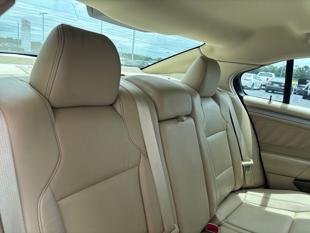 2015 Ford Taurus SEL