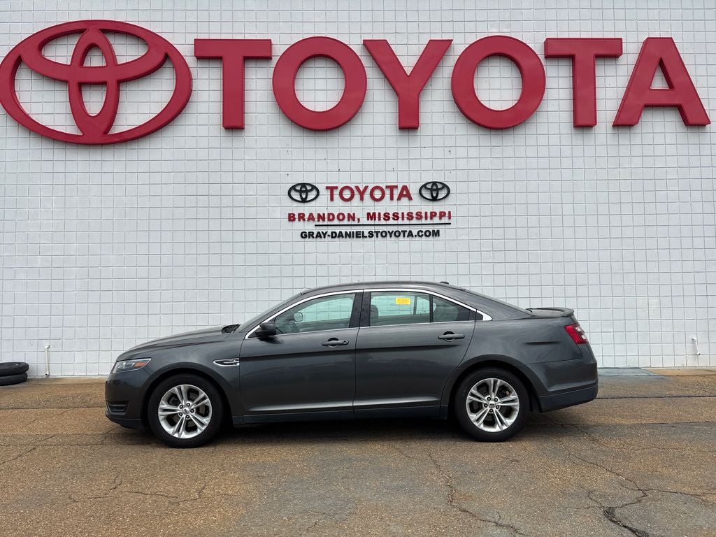 2015 Ford Taurus SEL