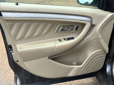 2015 Ford Taurus SEL