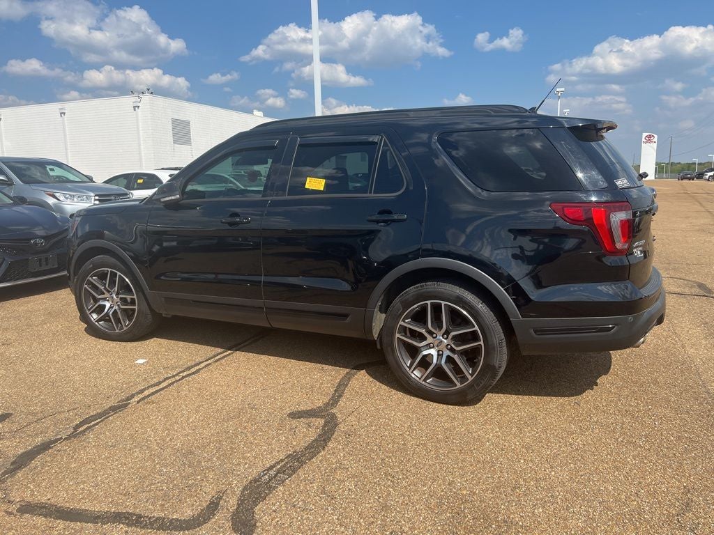 2018 Ford Explorer Sport