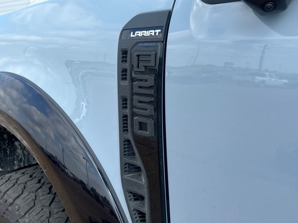 2024 Ford F-250SD Lariat
