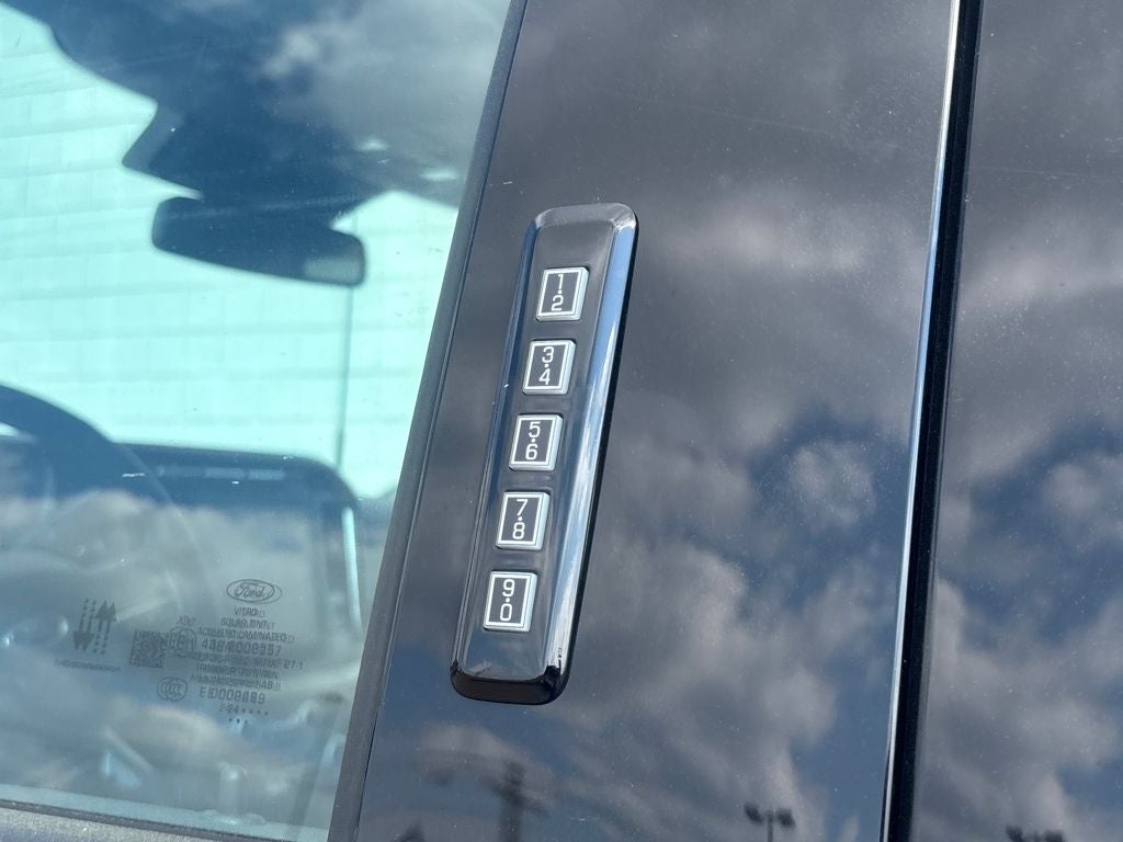 2024 Ford F-250SD Lariat