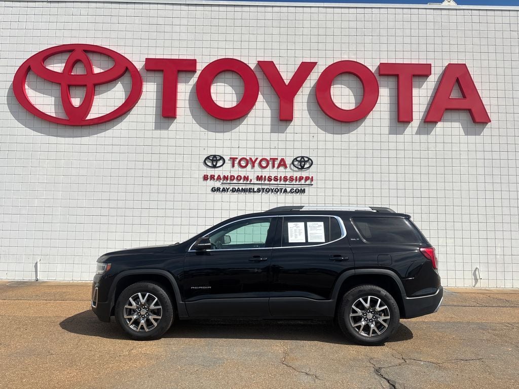 2023 GMC Acadia SLT