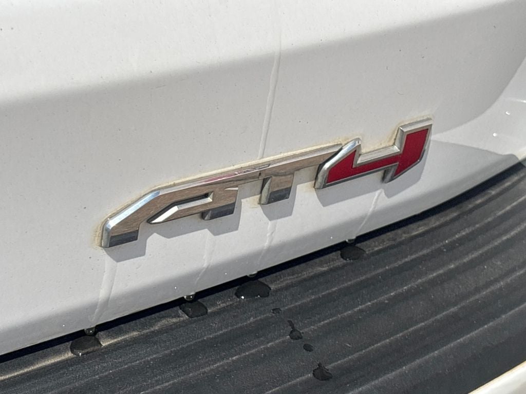 2021 GMC Yukon XL AT4