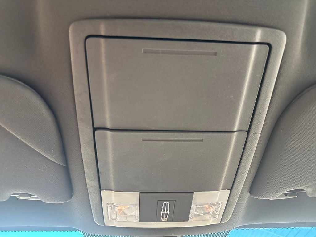 2014 Lincoln MKS Base