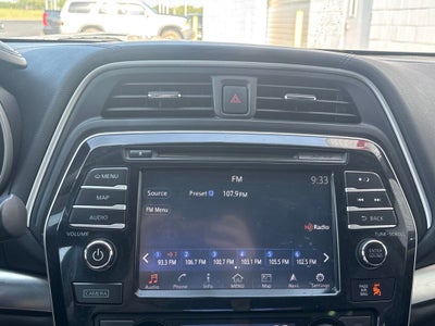 2017 Nissan Maxima SR