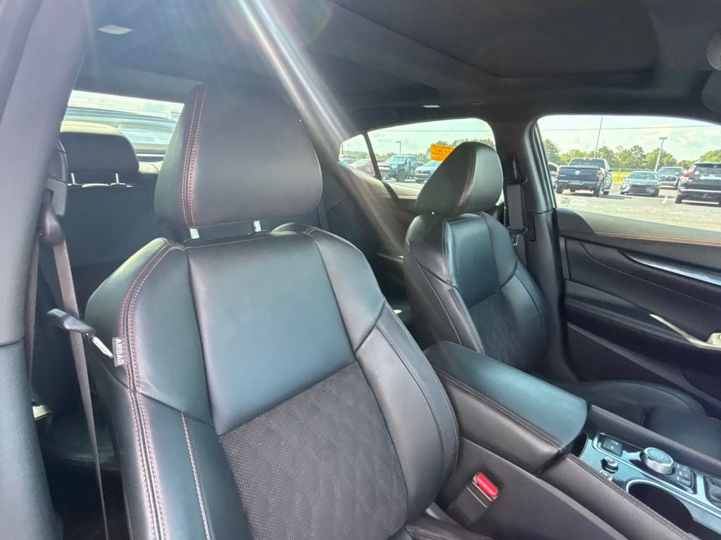 2023 Nissan Maxima SR