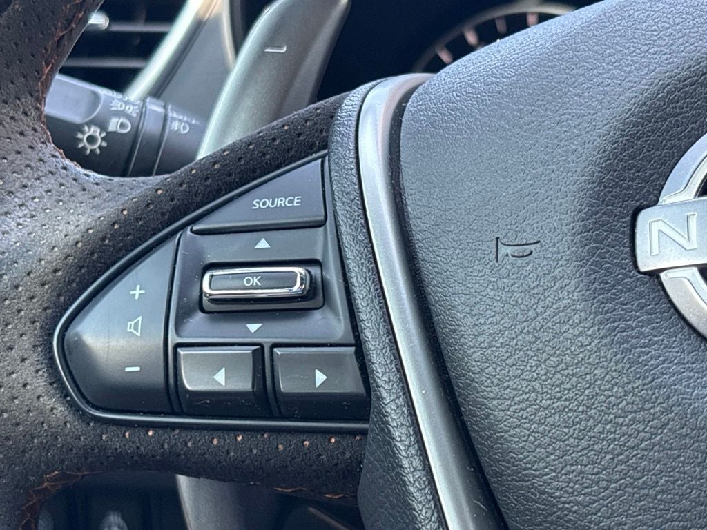 2023 Nissan Maxima SR