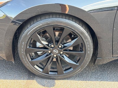 2023 Nissan Maxima SR