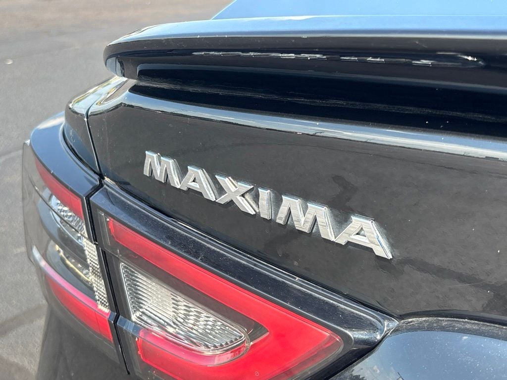 2023 Nissan Maxima SR