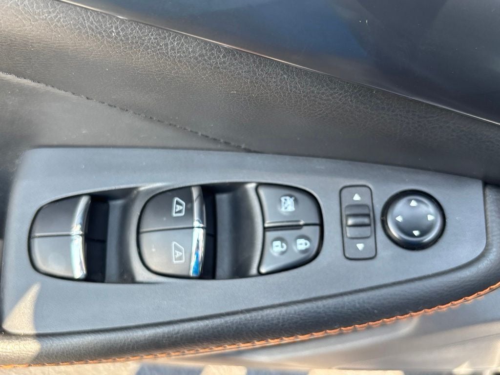 2023 Nissan Maxima SR