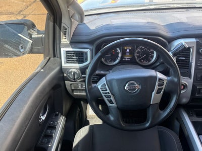 2018 Nissan Titan SV