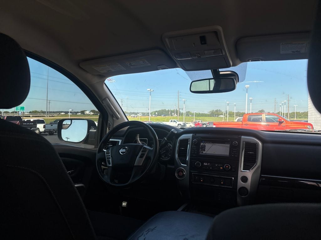 2018 Nissan Titan SV