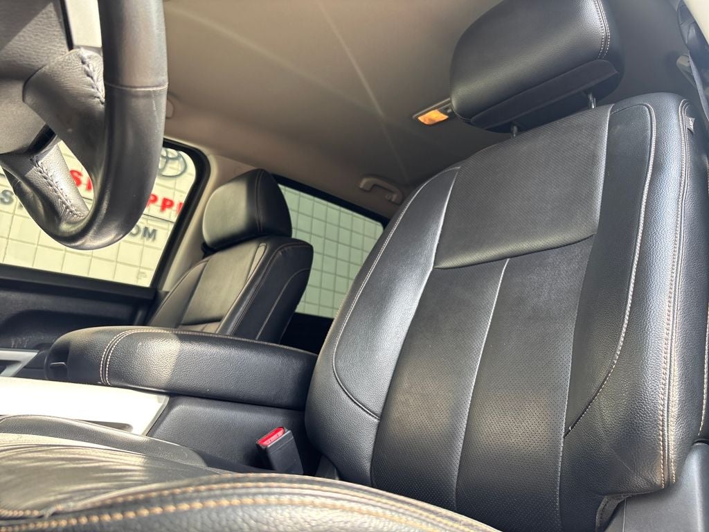 2018 Nissan Titan SL