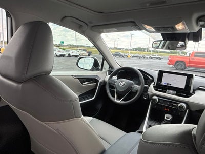 2025 Toyota RAV4 XLE Premium