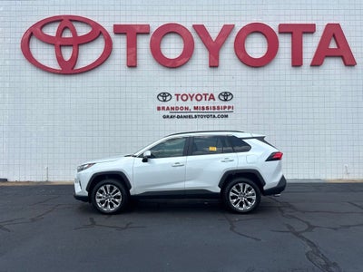 2025 Toyota RAV4 XLE Premium