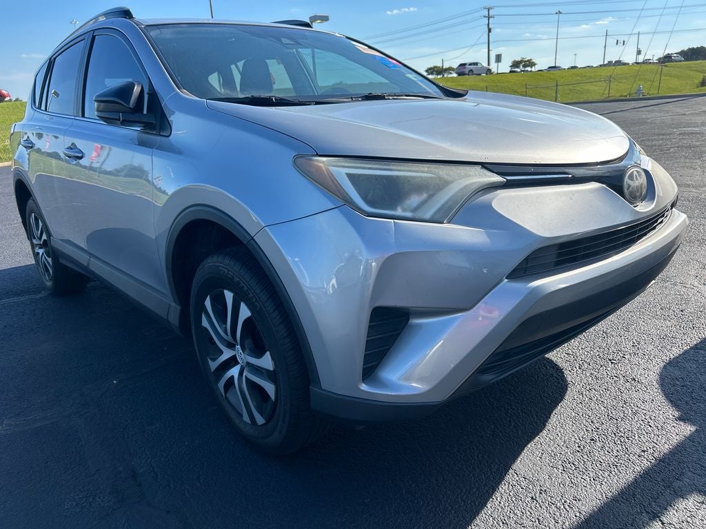 2017 Toyota RAV4 LE