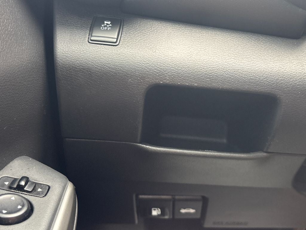 2018 Nissan Kicks SR