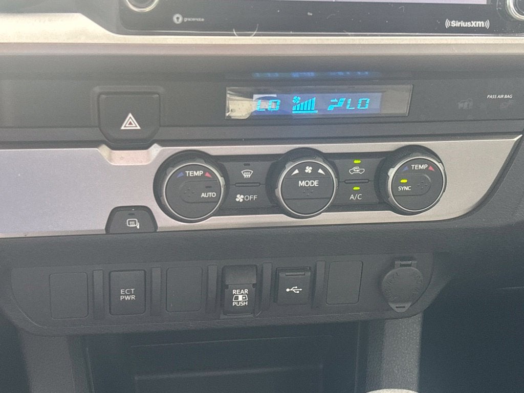 2022 Toyota Tacoma SR5 V6