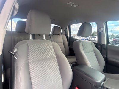 2022 Toyota Tacoma SR5 V6
