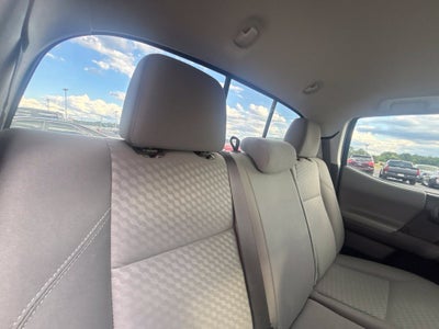 2022 Toyota Tacoma SR5 V6