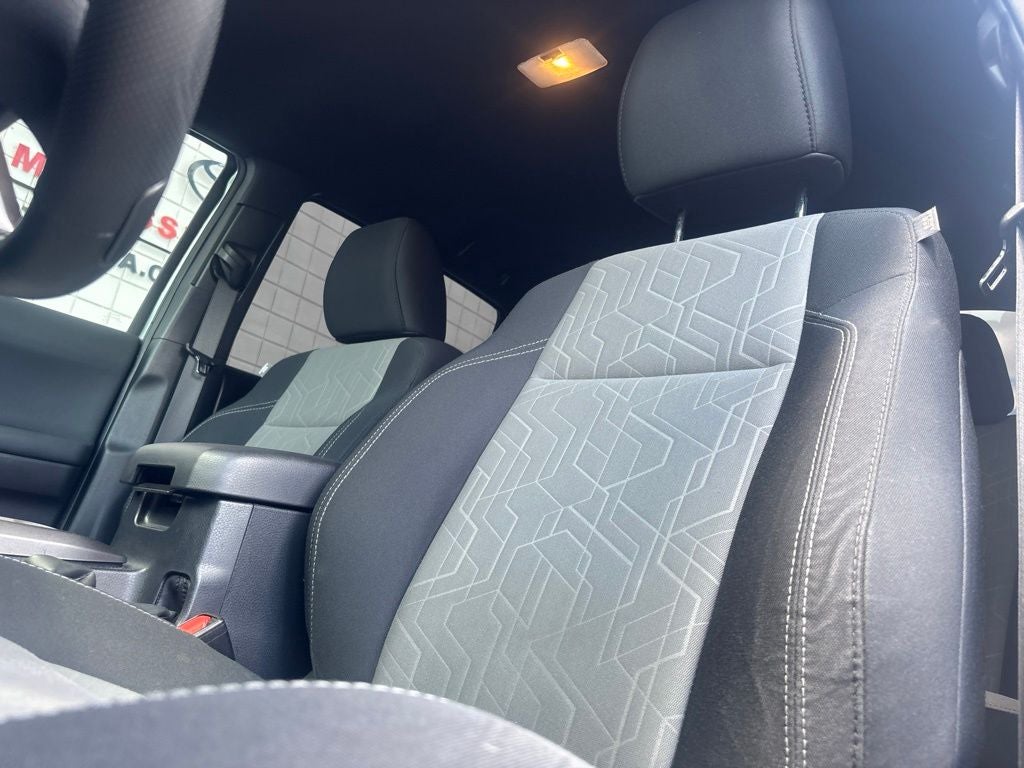 2022 Toyota Tacoma TRD Off-Road V6