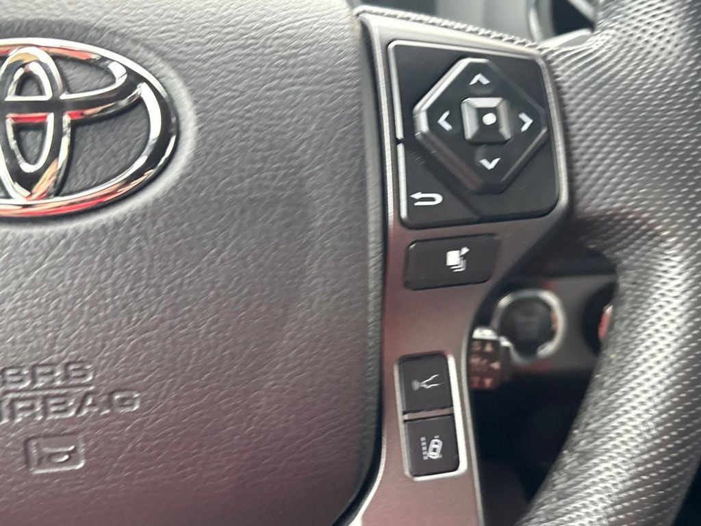 2022 Toyota Tacoma TRD Off-Road V6