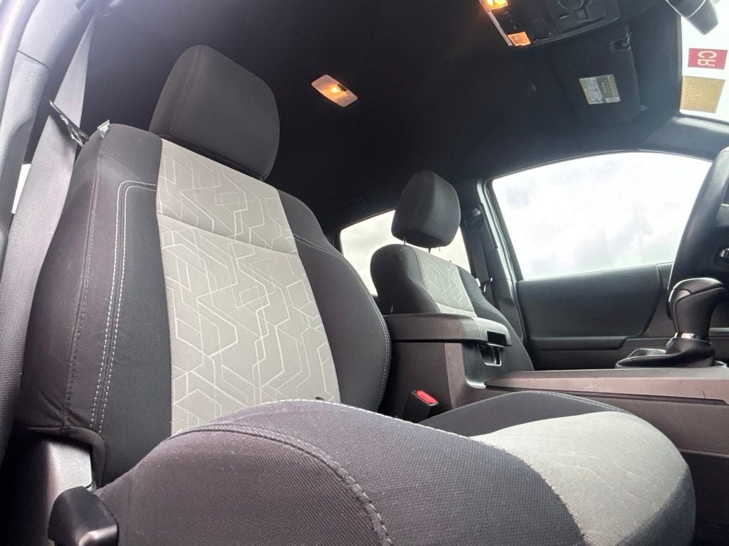 2022 Toyota Tacoma TRD Off-Road V6