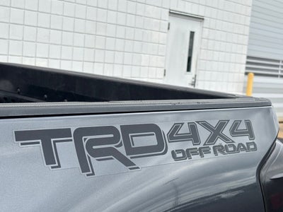 2022 Toyota Tacoma TRD Off-Road V6