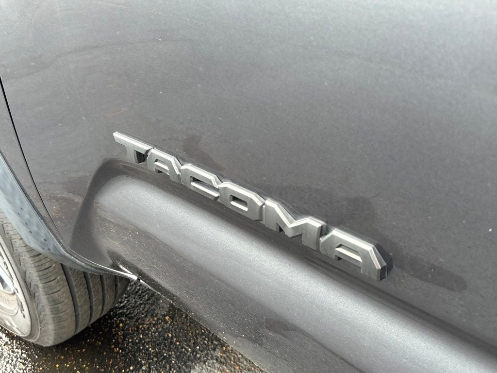 2022 Toyota Tacoma TRD Off-Road V6