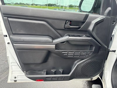 2025 Toyota Tacoma SR5