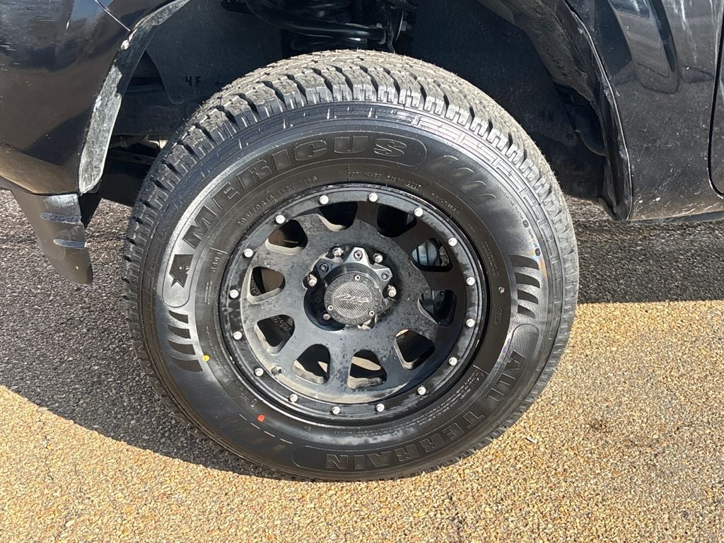 2023 Toyota Tacoma SR V6