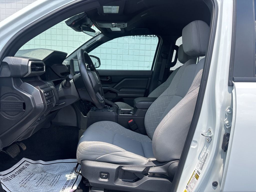 2025 Toyota Tacoma SR5