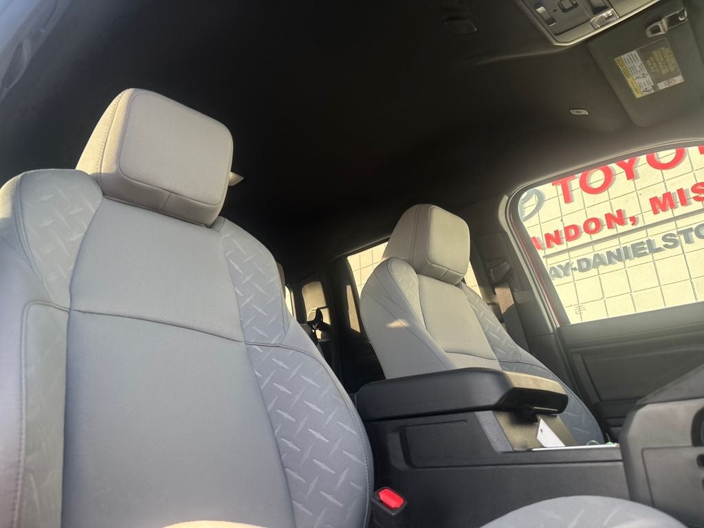 2025 Toyota Tacoma SR5