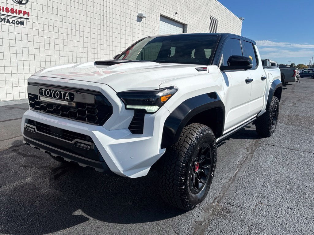 2025 Toyota Tacoma Hybrid TRD Pro