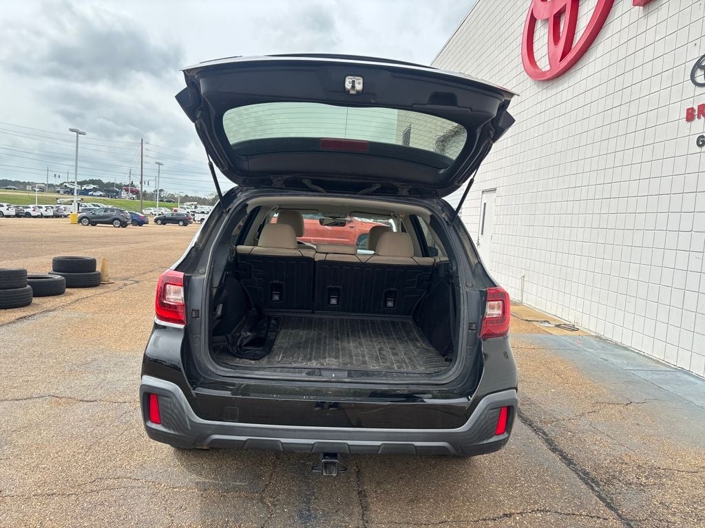 2018 Subaru Outback 2.5i