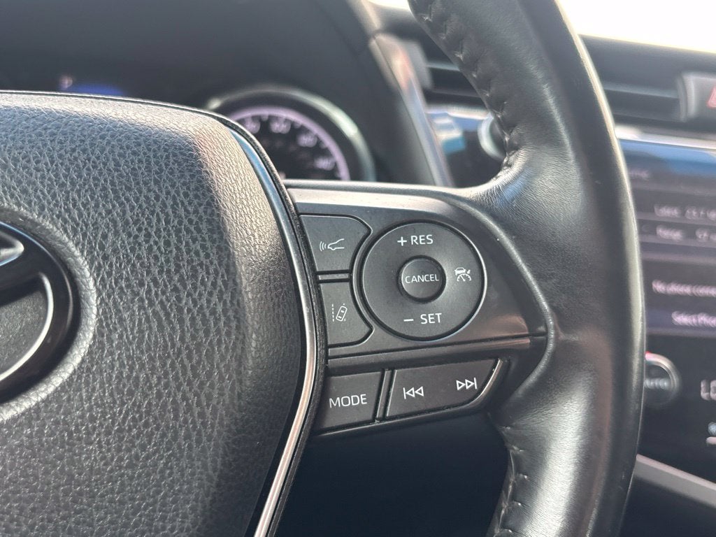 2018 Toyota Camry SE