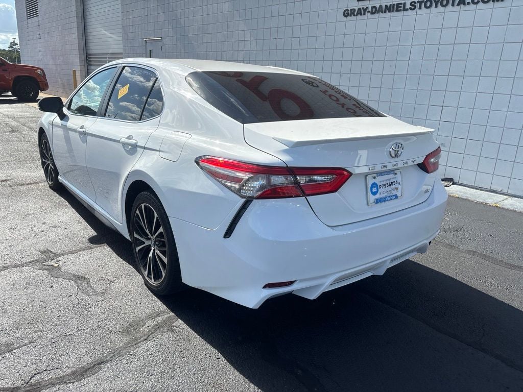 2018 Toyota Camry SE