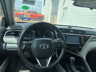 2018 Toyota Camry SE