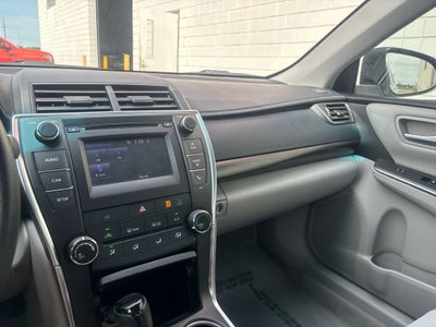 2017 Toyota Camry LE