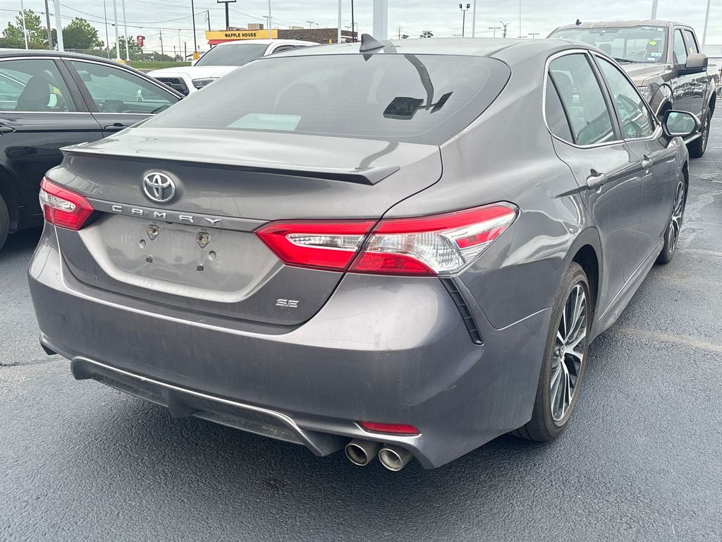 2020 Toyota Camry SE