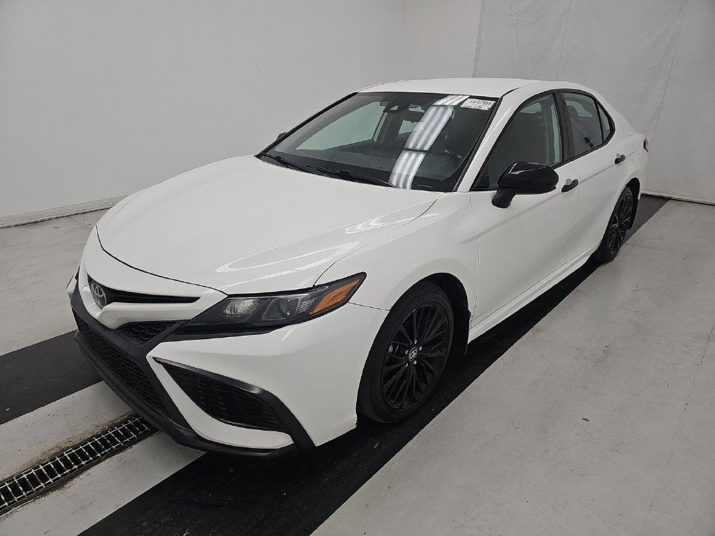 2021 Toyota Camry SE Nightshade