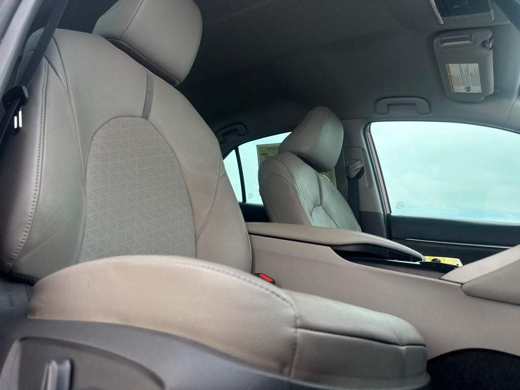 2020 Toyota Camry XSE