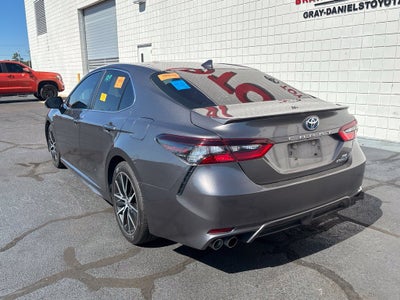 2021 Toyota Camry Hybrid SE