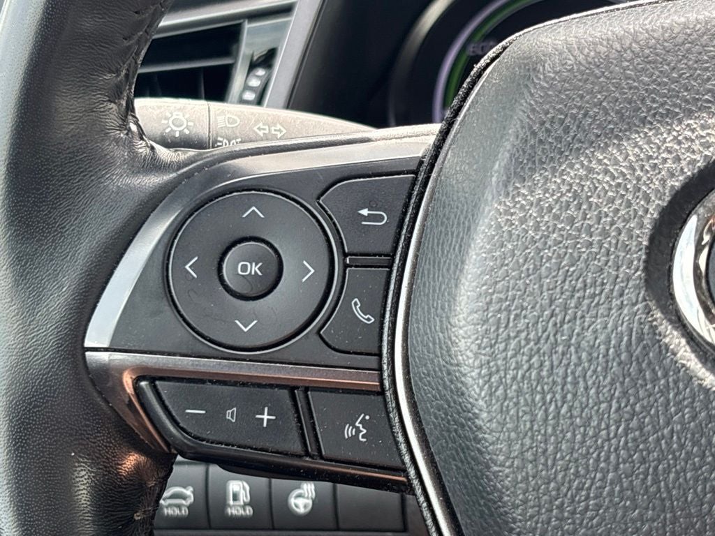 2023 Toyota Camry Hybrid SE