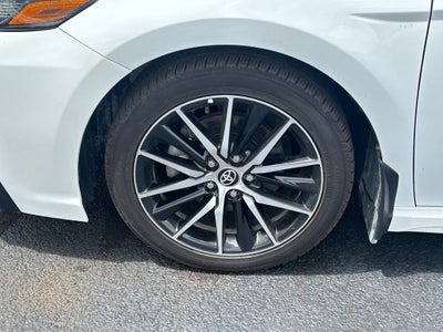 2023 Toyota Camry Hybrid SE