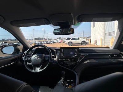 2022 Toyota Camry SE
