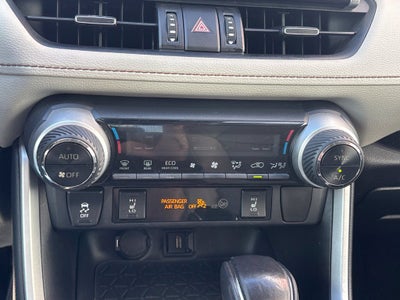 2021 Toyota RAV4 Hybrid XLE Premium