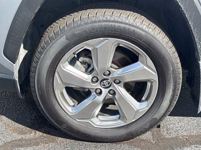 2021 Toyota RAV4 Hybrid XLE Premium