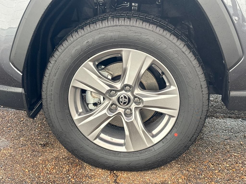 2025 Toyota RAV4 Hybrid LE